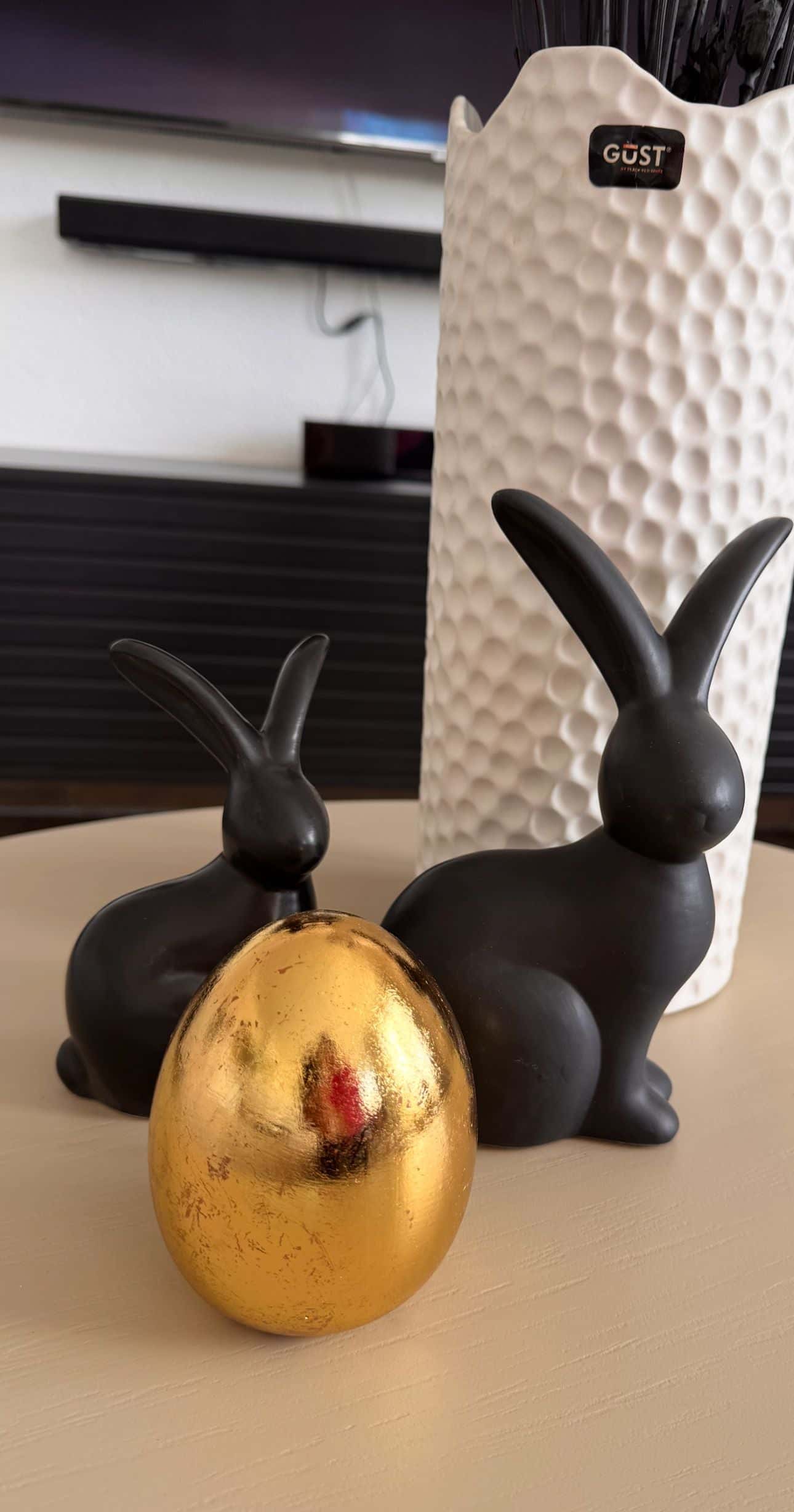 Osterei Moni in Gold 17 groß