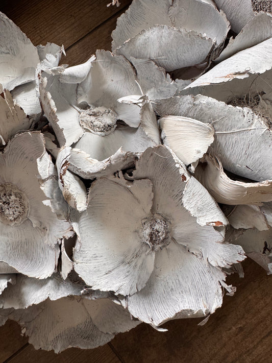 Dekorativer Palmblüten-Kranz in Weiß Ø 55 cm von Couronne