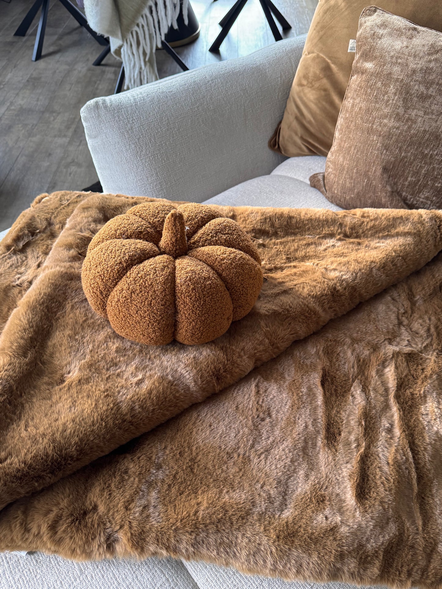 Kuschelige Wohndecke Zinzi tobacco braun edel 140 x 180 cm