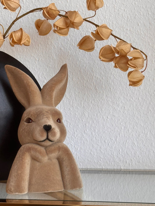 Hase Mark Samtoptik in Braun 26 cm