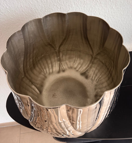 Vase Silberfarbend glänzend 31x31x24 cm von Colmore