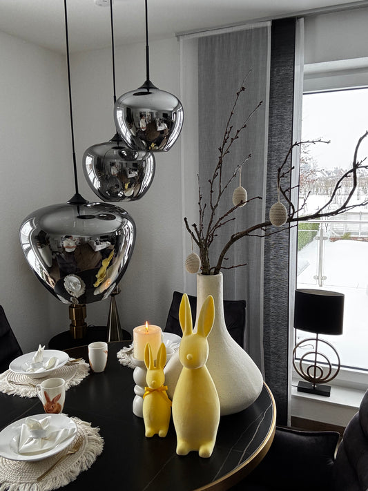 Osterhase "Nils" beflockt in Gelb 47 cm