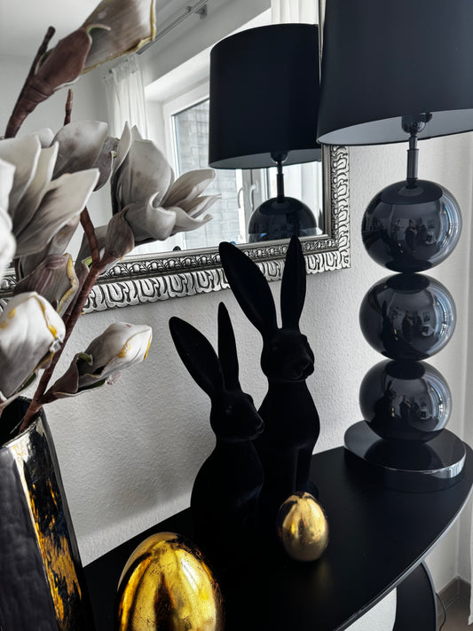 Deko Hase stehend beflockt in Schwarz 40 cm von H.U.Scheulen