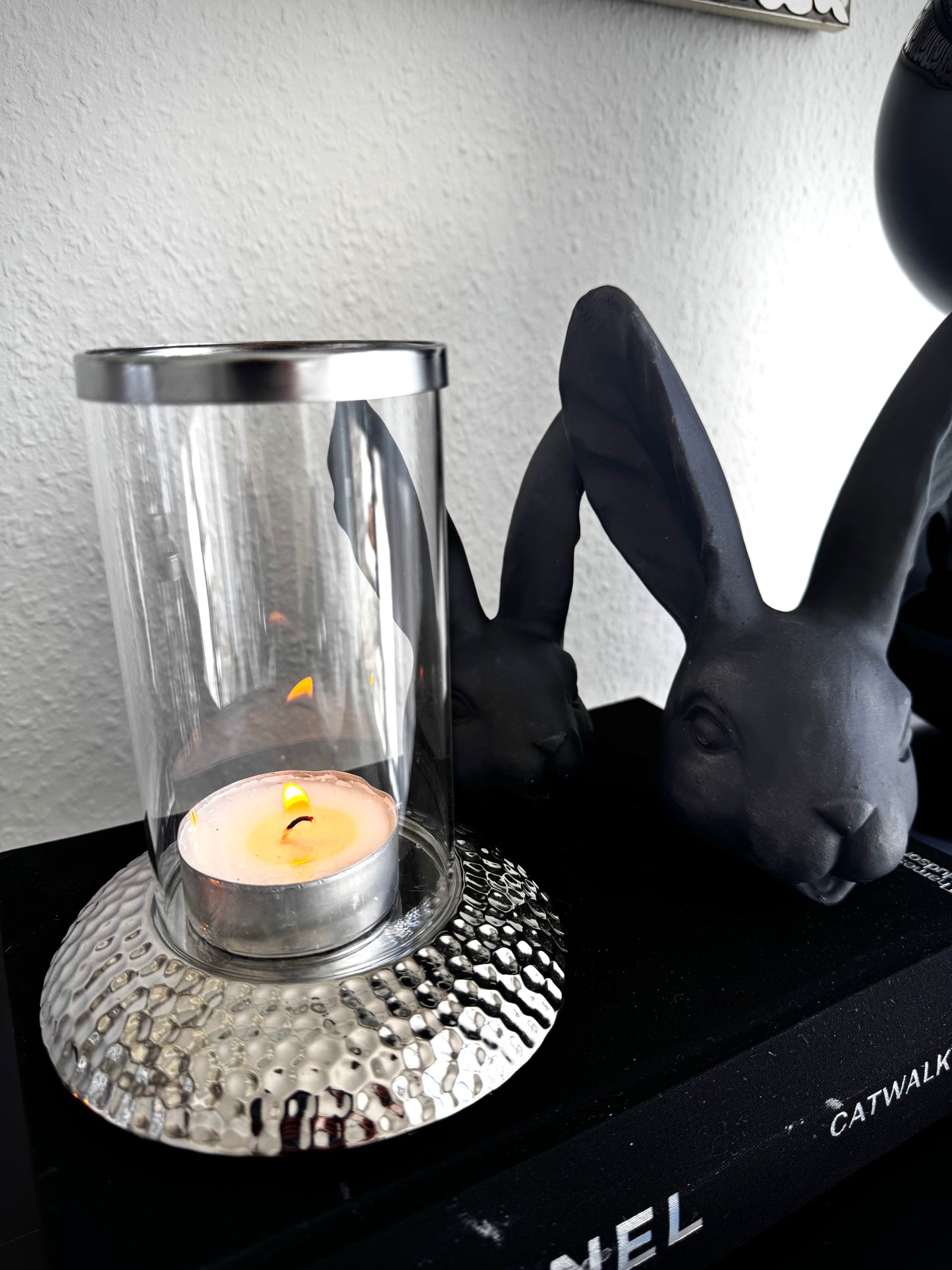 Hasenkopf Zonda in Schwarz Matt 19 cm von Exner