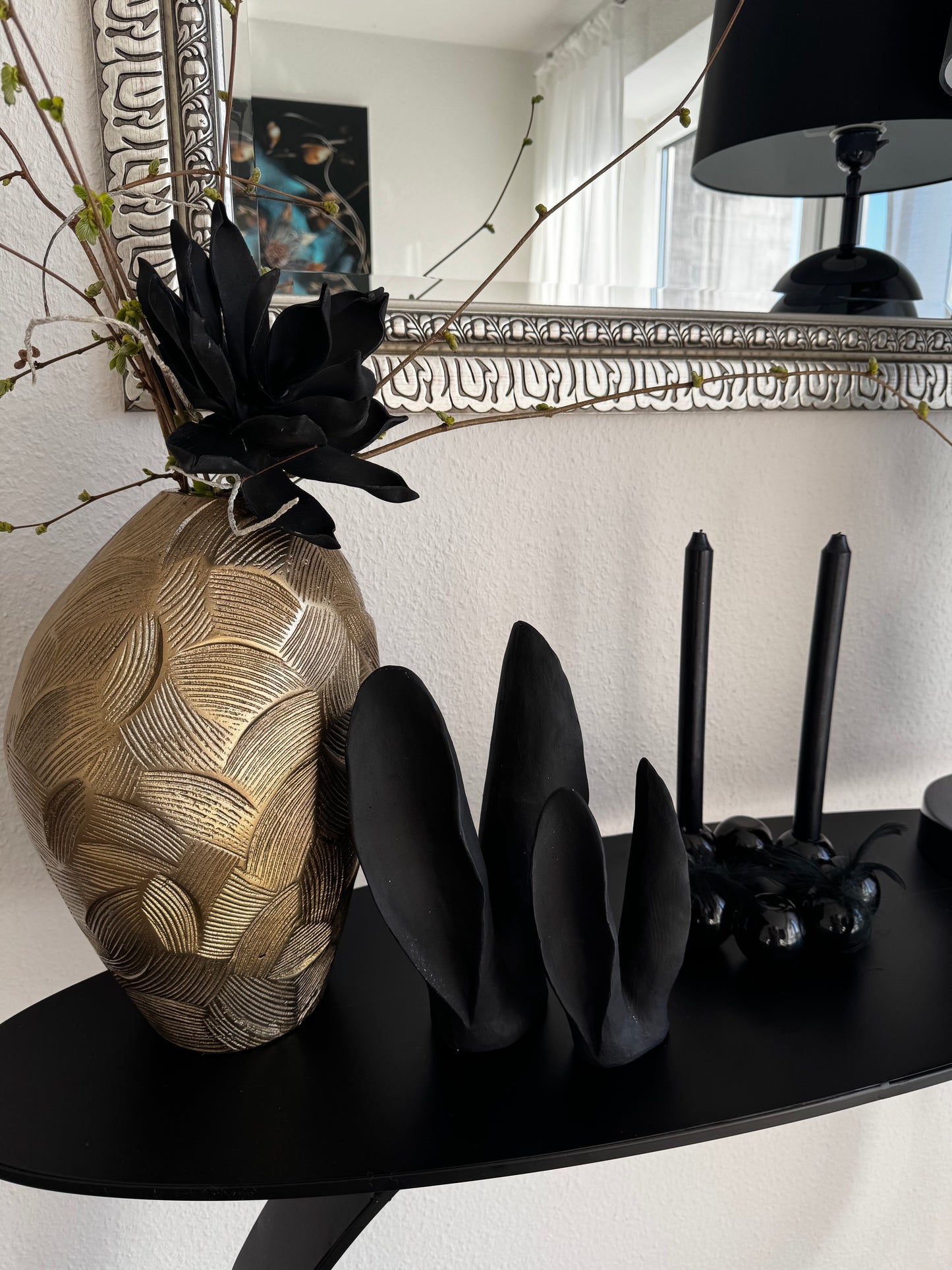 Elegante Aluminium Blumenvase in New Bronze von Colmore 35 cm
