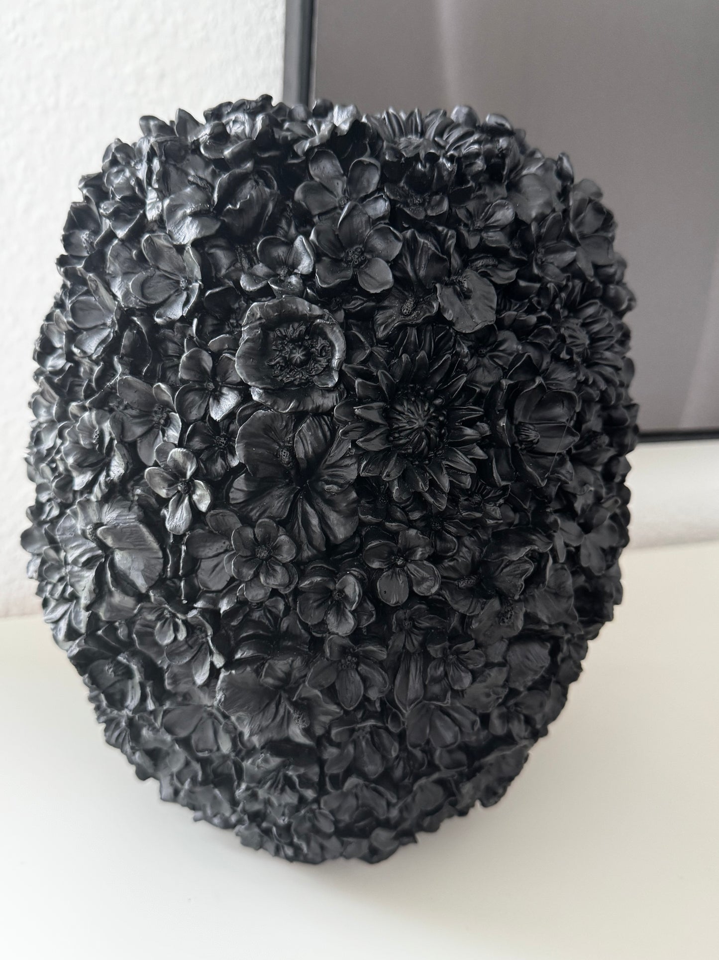 Blumenvase Violeta in Schwarz von Light & LIving 30 cm