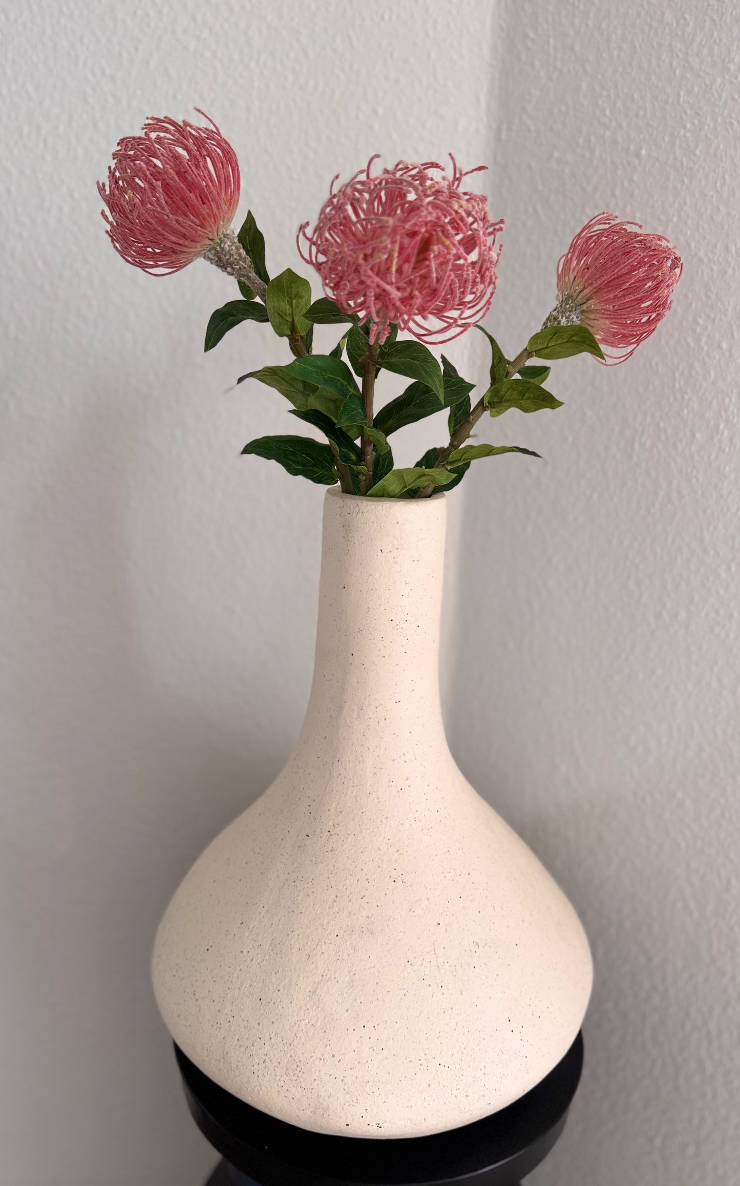 Künsticher Queen Protea Stem Zweig -Langlebiger Zweig in Pink