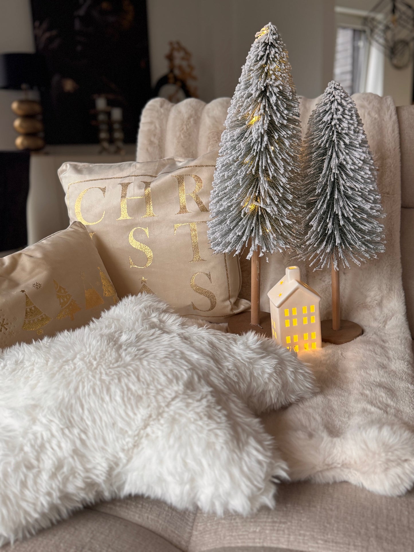 Stern Kissen in weiß 50 x 48 cm von Textino