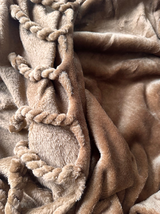 Wohndecke Fleece FLORIJN in Tobacco Braun  150 x 200 cm von Dutch Decor