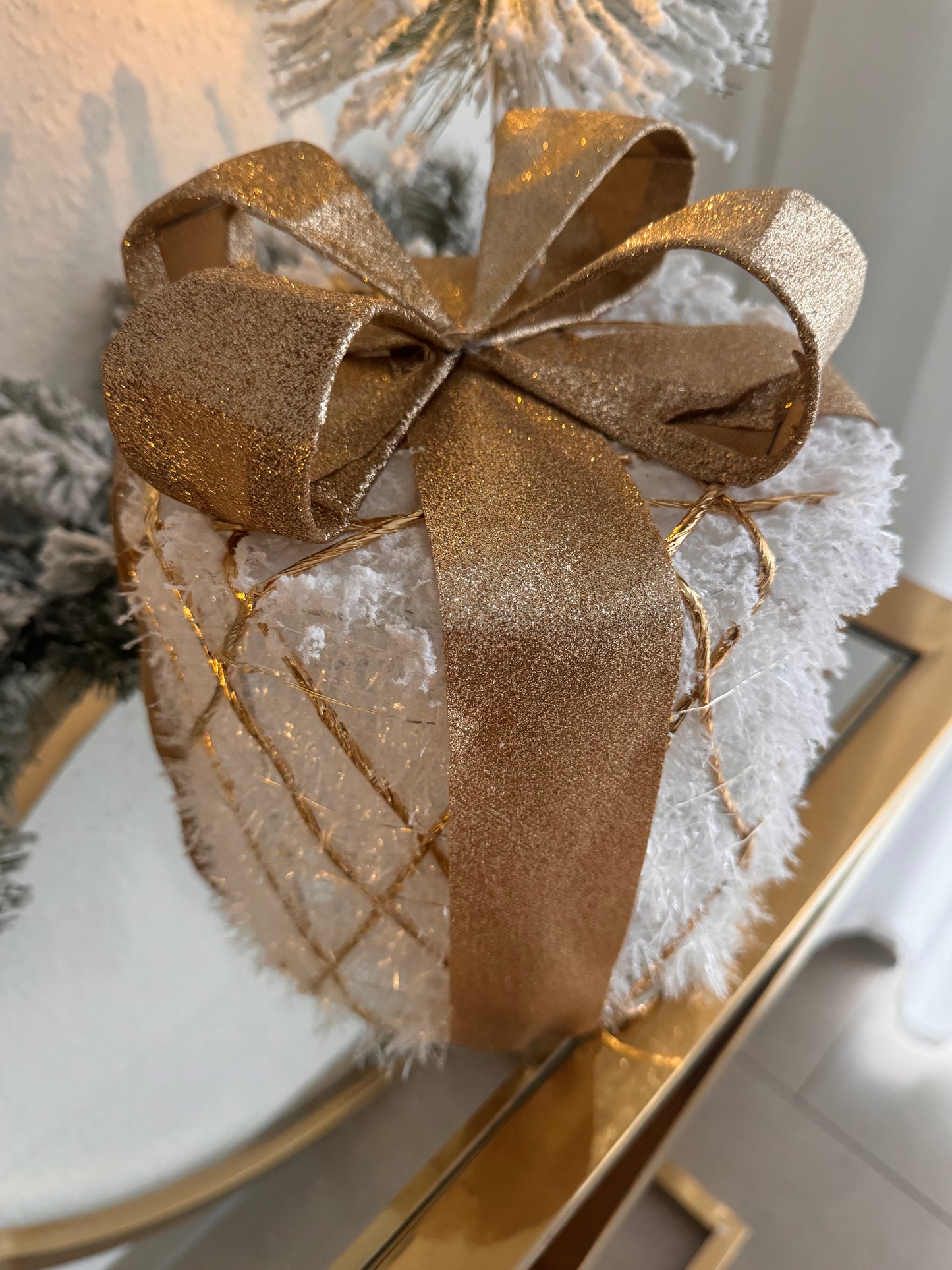 Weihnachtsgeschenk  Dekoration LED weiß/ gold Gr.M von Countryfield