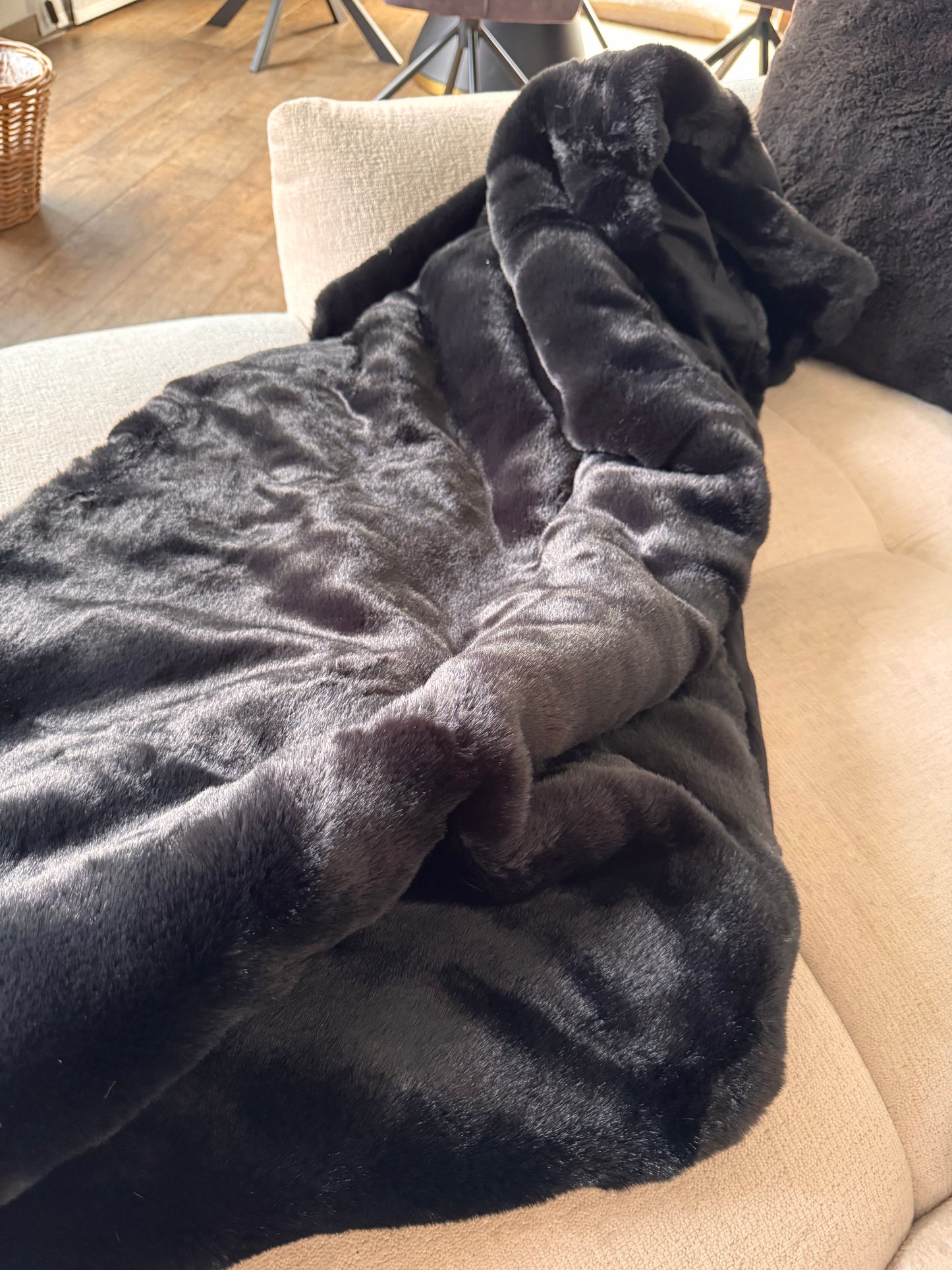 Kuschelige Wohndecke Zinzi  weiß / schwarz edel 140 x 180 cm