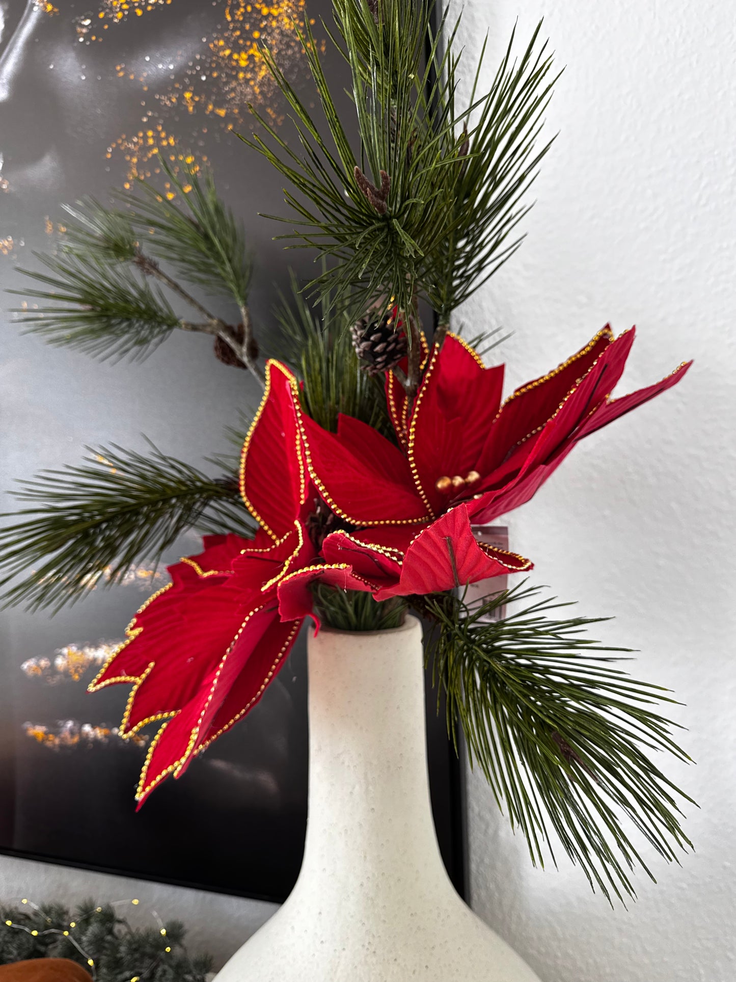 Künstlicher Weihnachtsstern Rot 43 cm mit goldenen Kugelrändern von Clayre & Eef