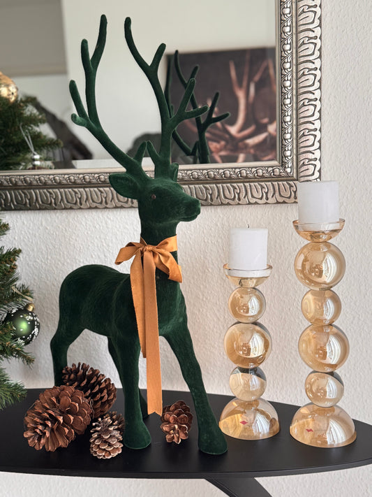 Samt Rentier in Grün von Exner Groß