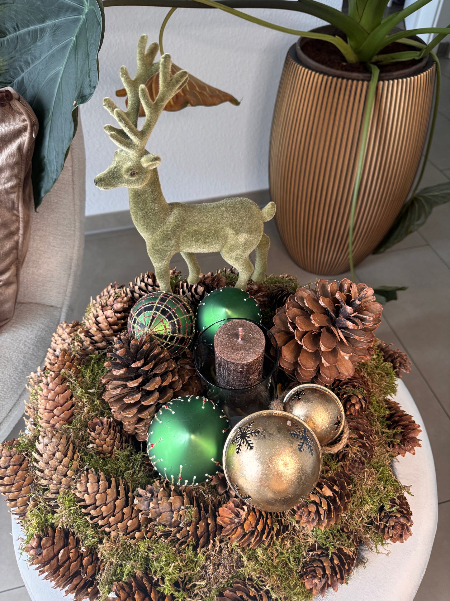 Mooskranz mit Tannenzapfen 40 cm von Couronne