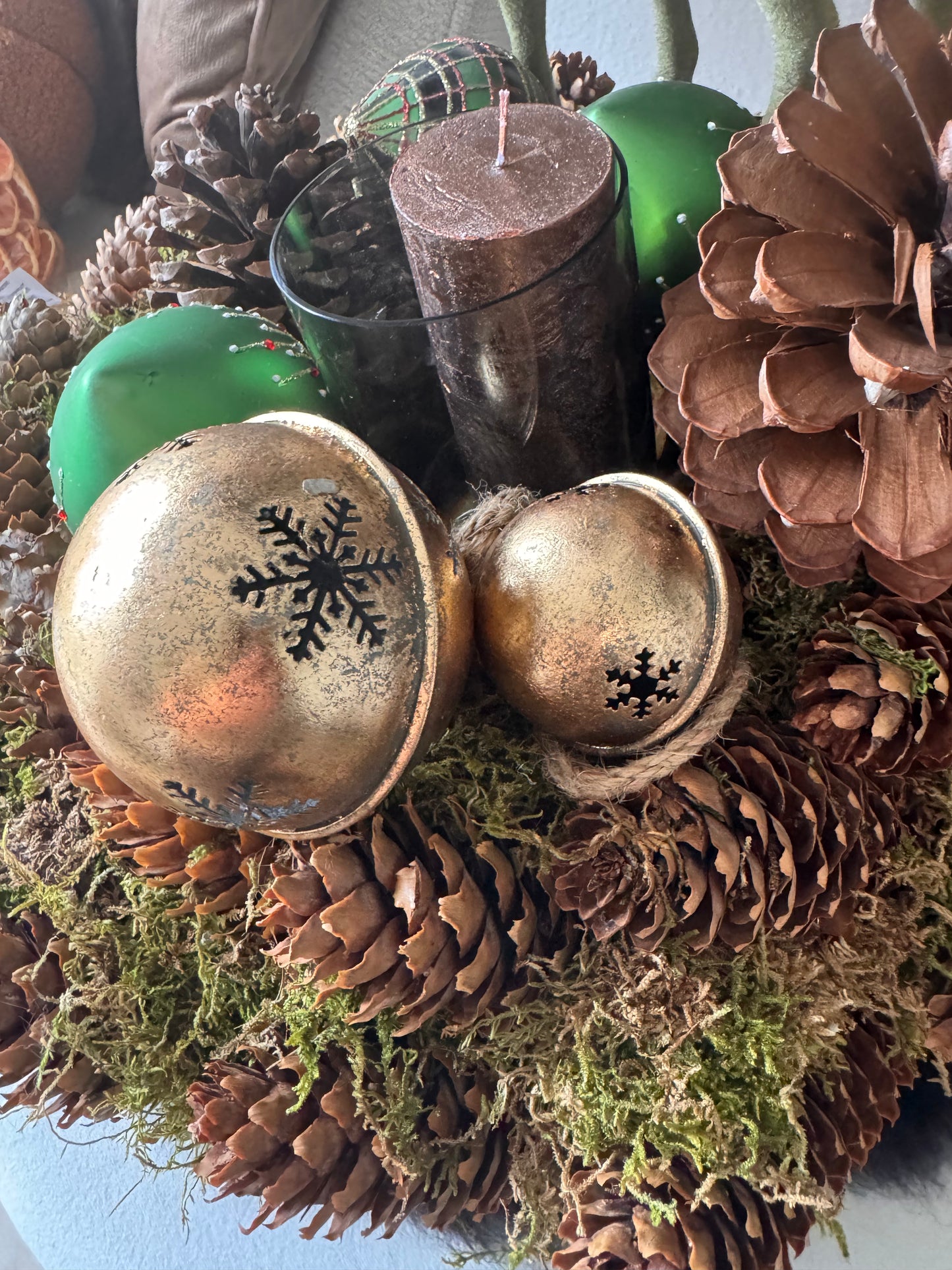 Mooskranz mit Tannenzapfen 40 cm von Couronne