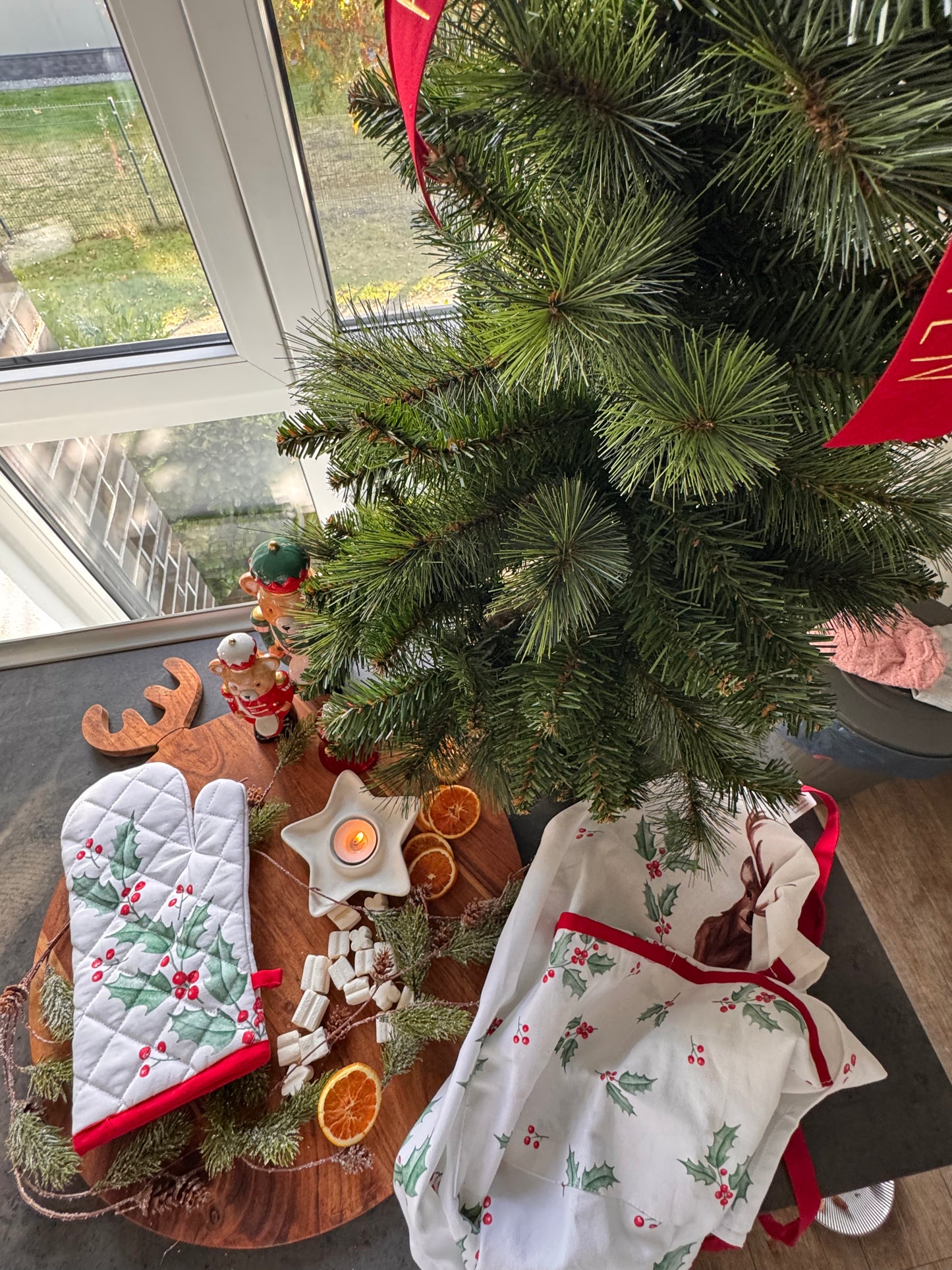 Topfhandschuh  mit Weihnachtsmotiv von  Clayre&Eef