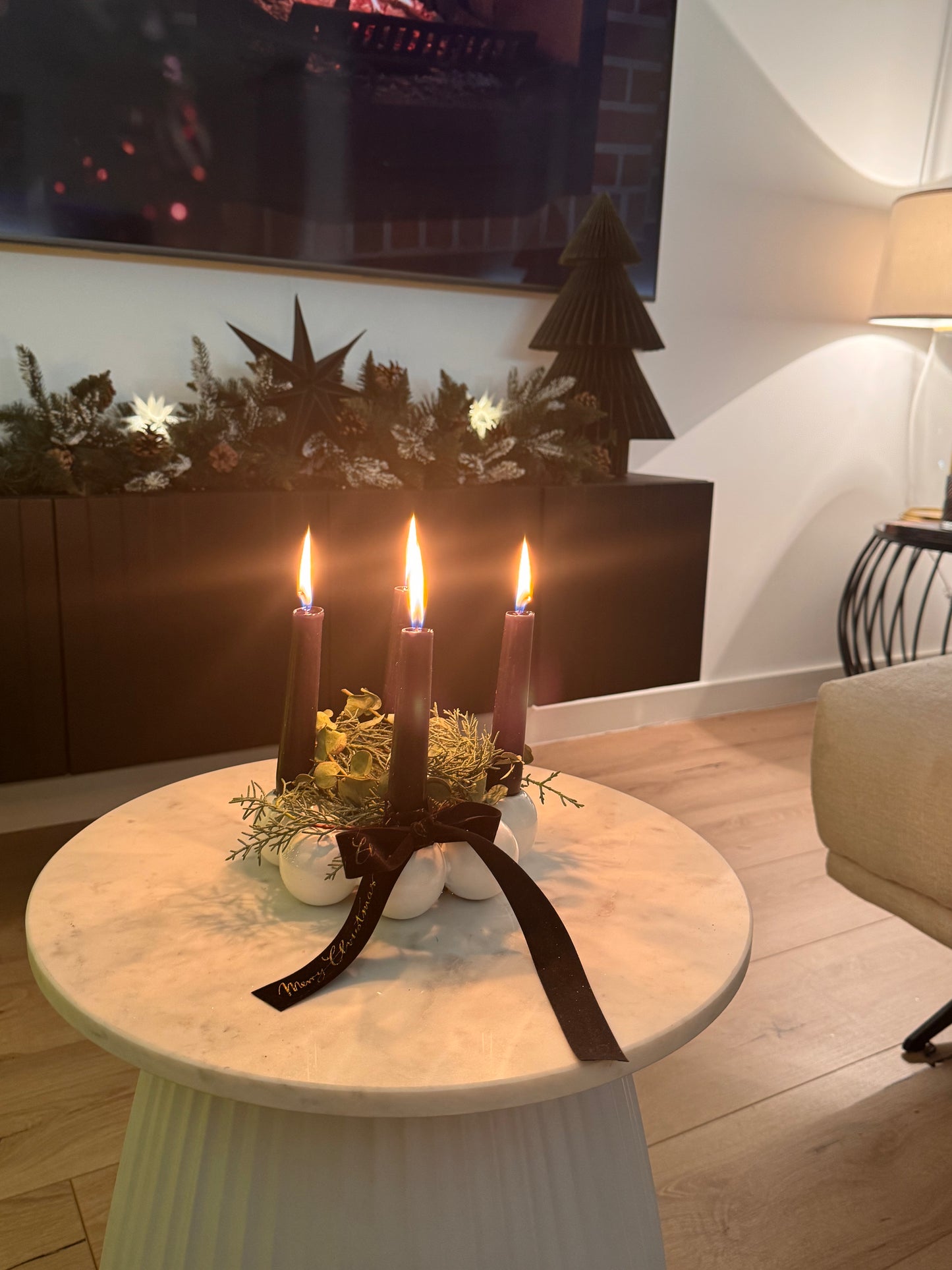 Bubbles Kerzenhalter in Weiß von Present Time ø 17 cm