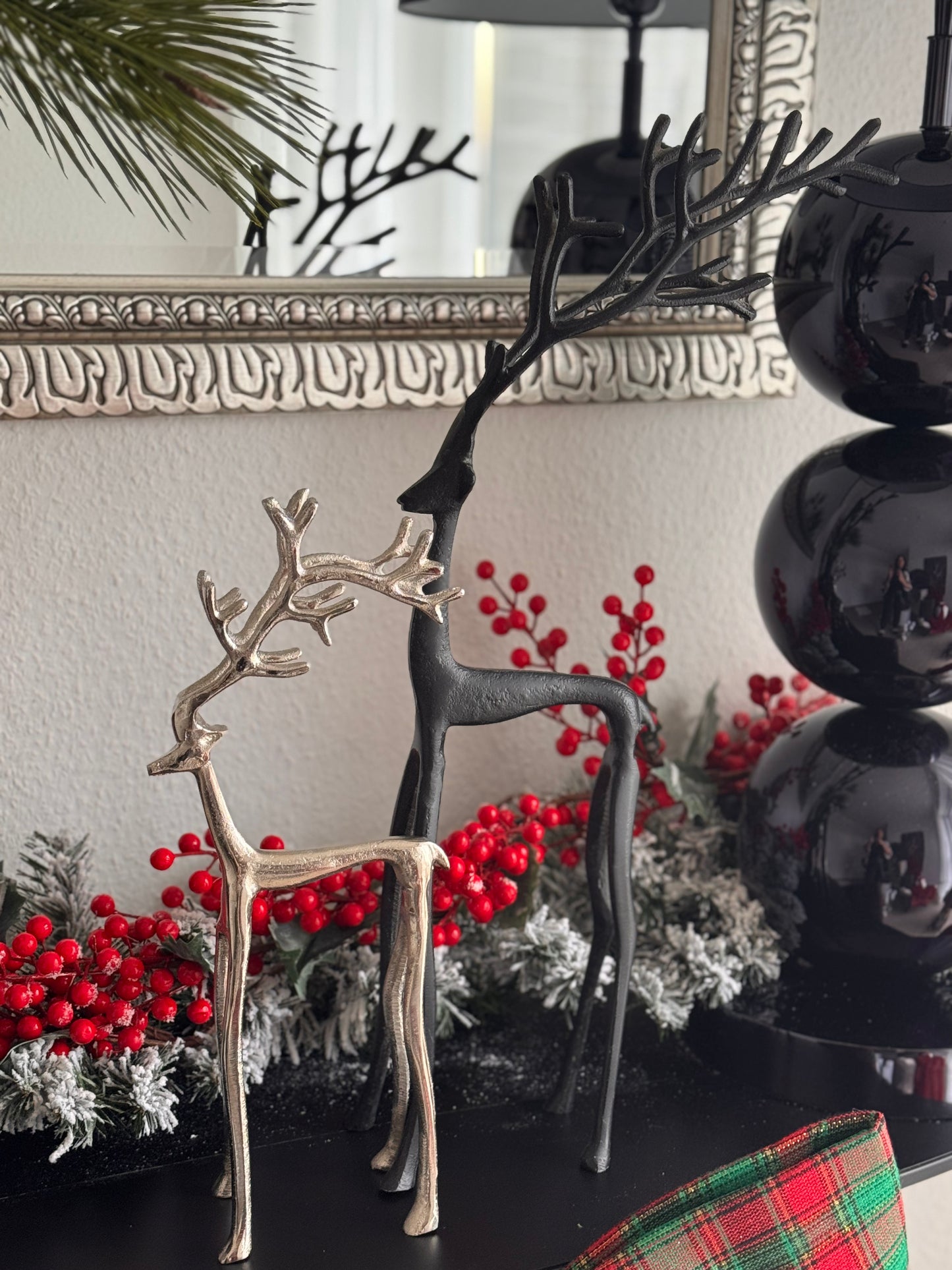 Moderner Hirsch aus Metall in Schwarz  von Wurm