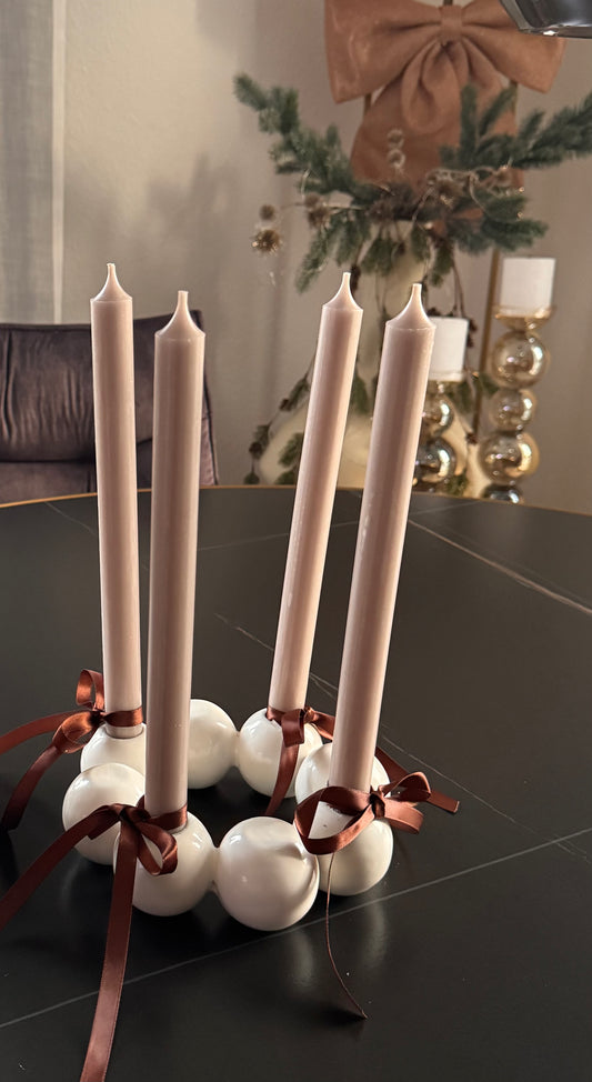 Bubbles Kerzenhalter in Weiß von Present Time ø 17 cm