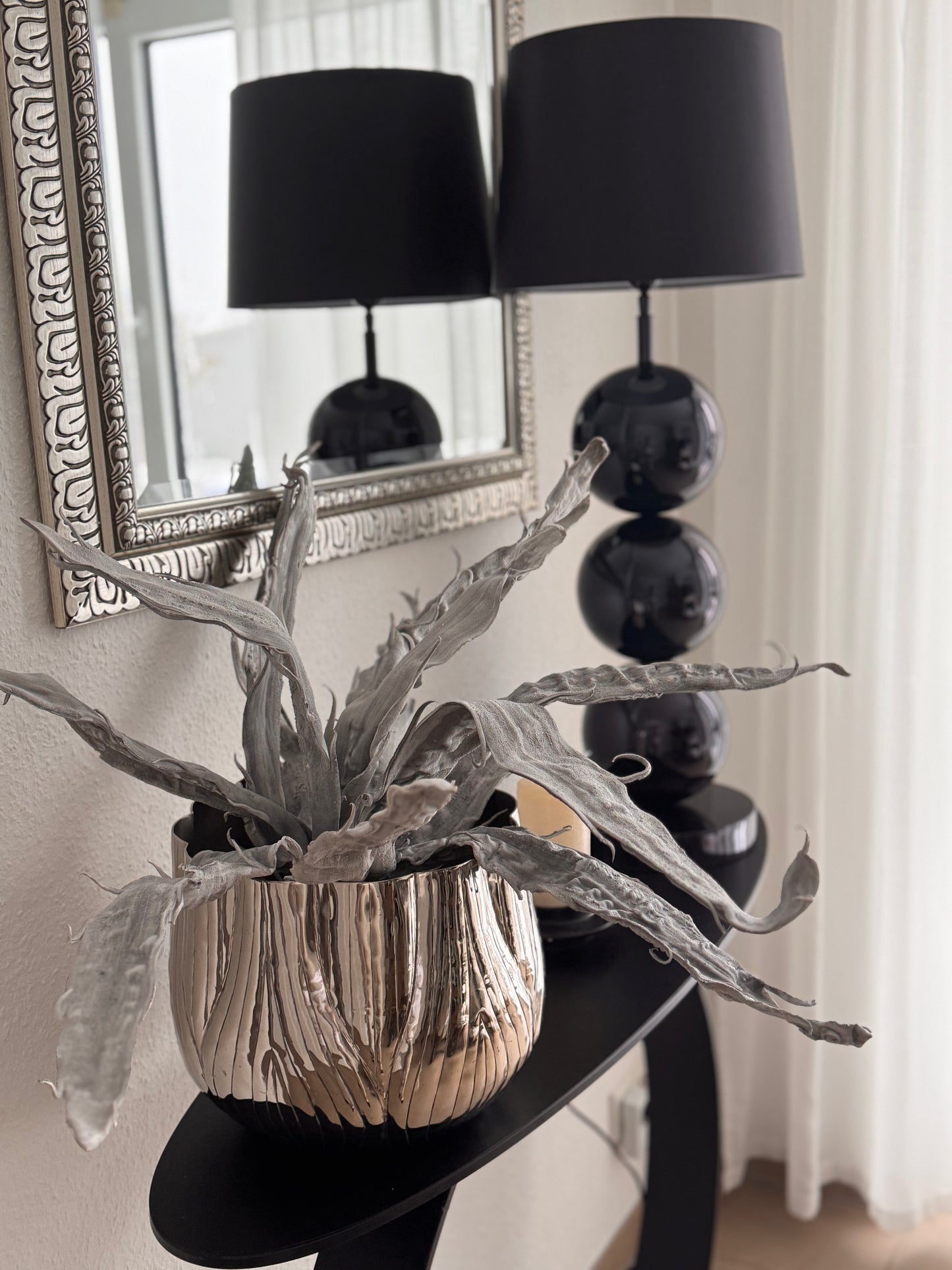 Vase Silberfarbend glänzend 31x31x24 cm von Colmore