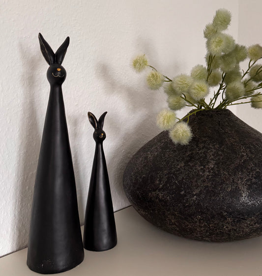 Moderner Deko-Hase  Bella in Schwarz Matt 42 cm