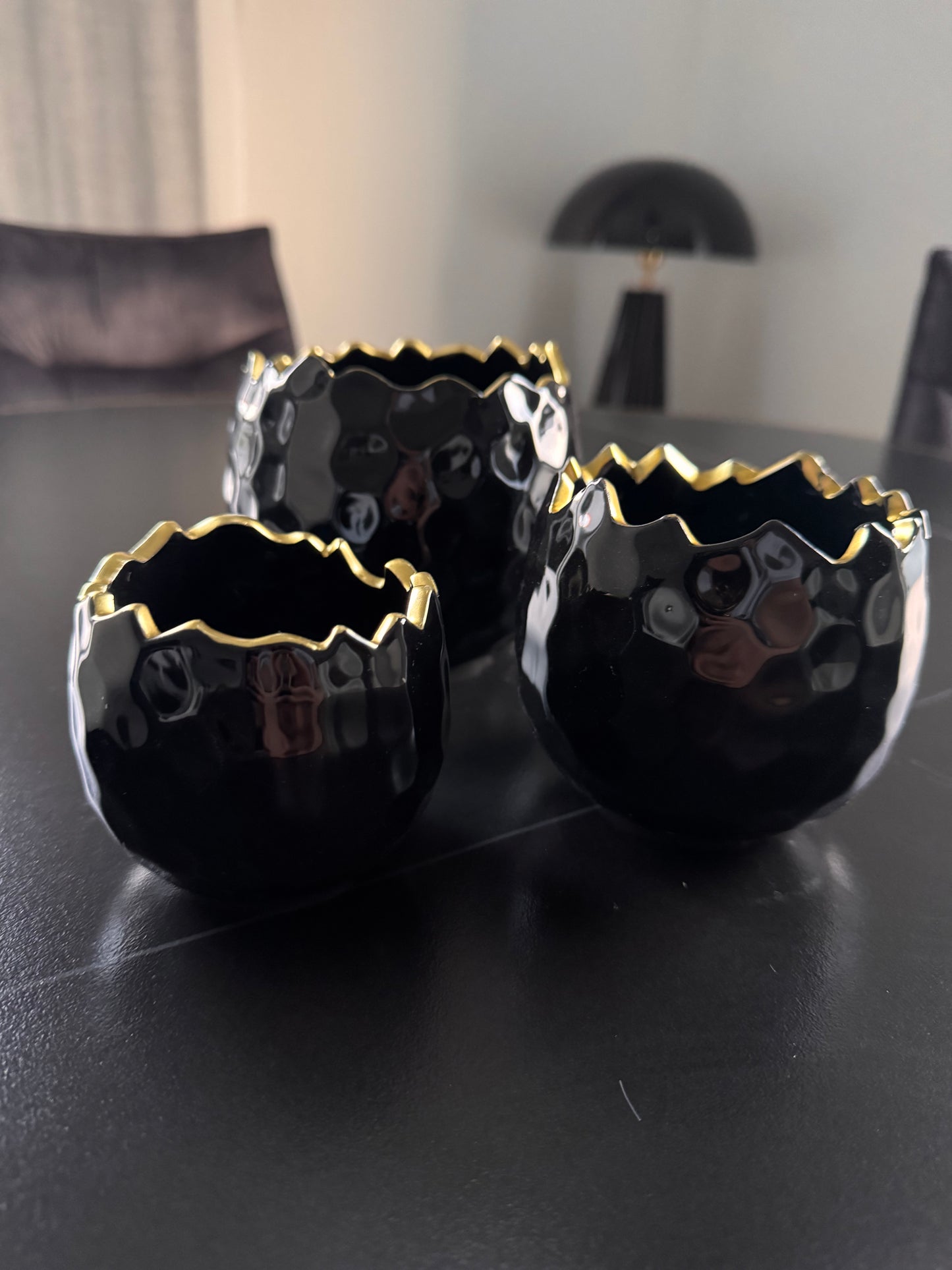 Planzei "Linus" Keramik in Schwarz/Gold 10 cm von Willeke