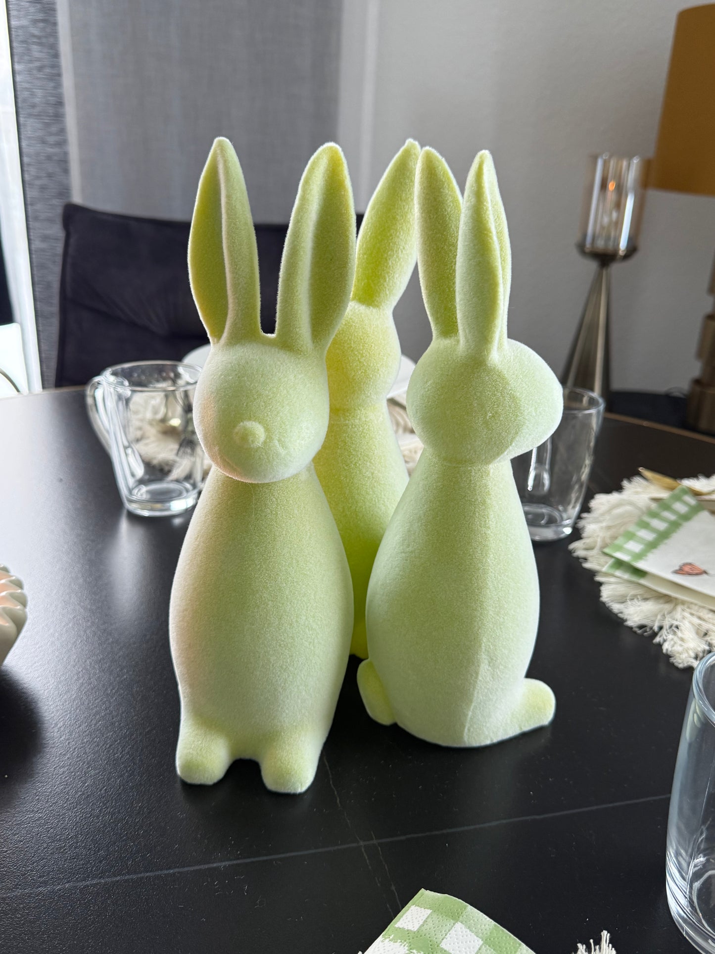 Osterhase beflockt in Grün 30 cm von Wurm