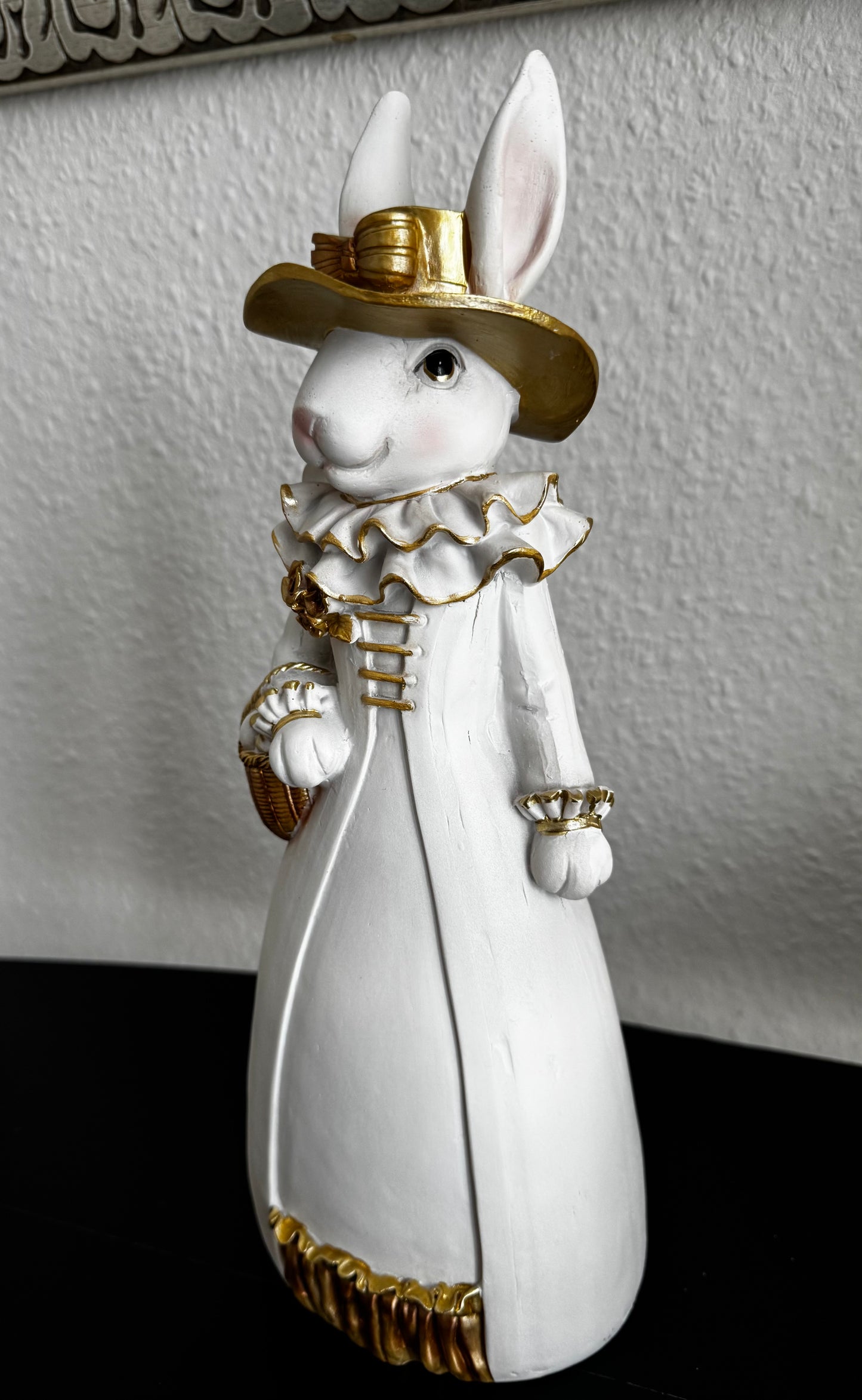 Hase Frau in Weiß/Gold 36 cm von Wurm