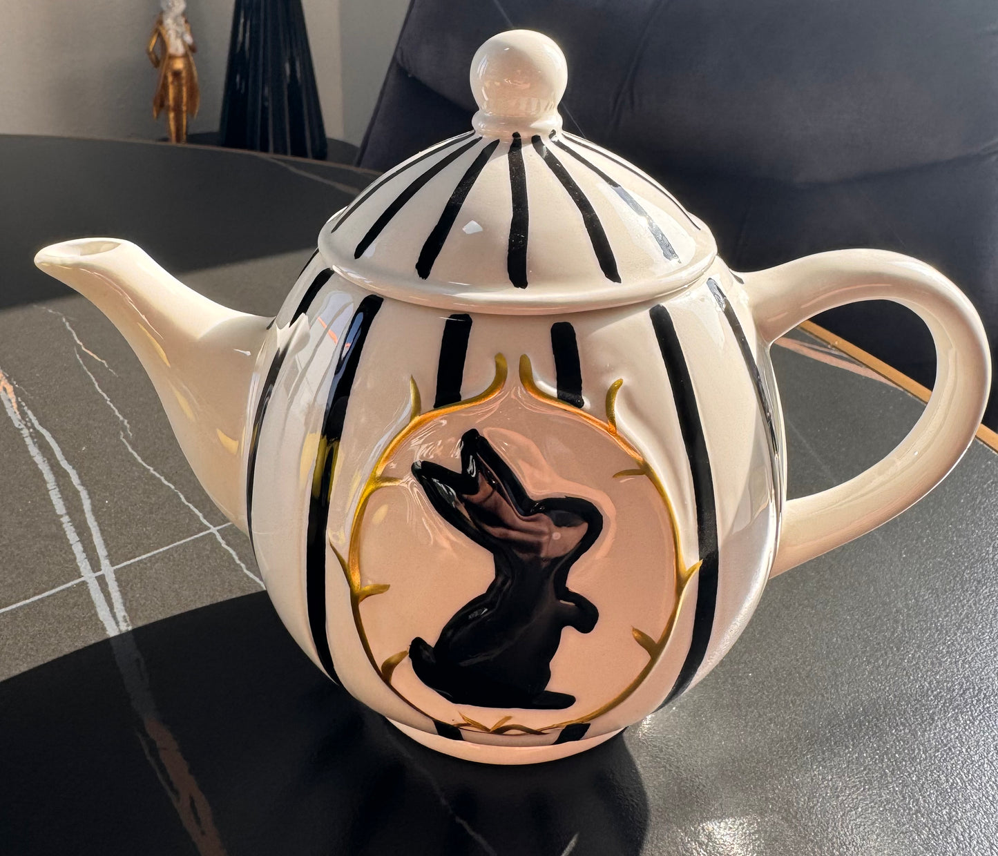 Teekanne mit Hasenmotiv  Weiß/Schwarz 675 ml von Clayre & Eef