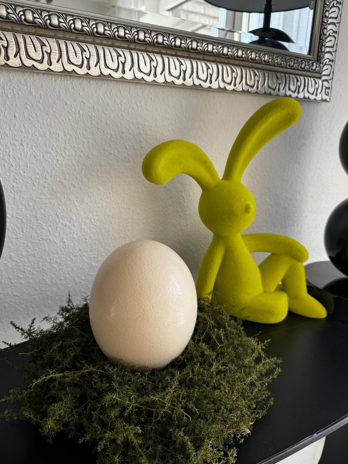 Deko Hase "Toni"  in Neon-Grün 38 cm von Willeke
