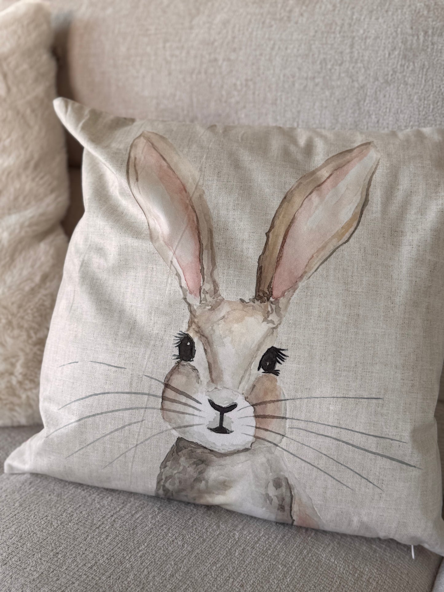 Kissenhülle mit Hasenmotiv 45 x45 cm von Clayre & Eef in Beige