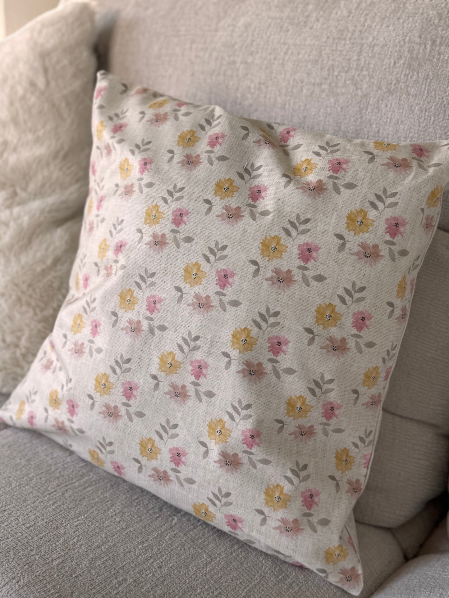 Kissenhülle mit Hasenmotiv 45 x45 cm von Clayre & Eef in Beige