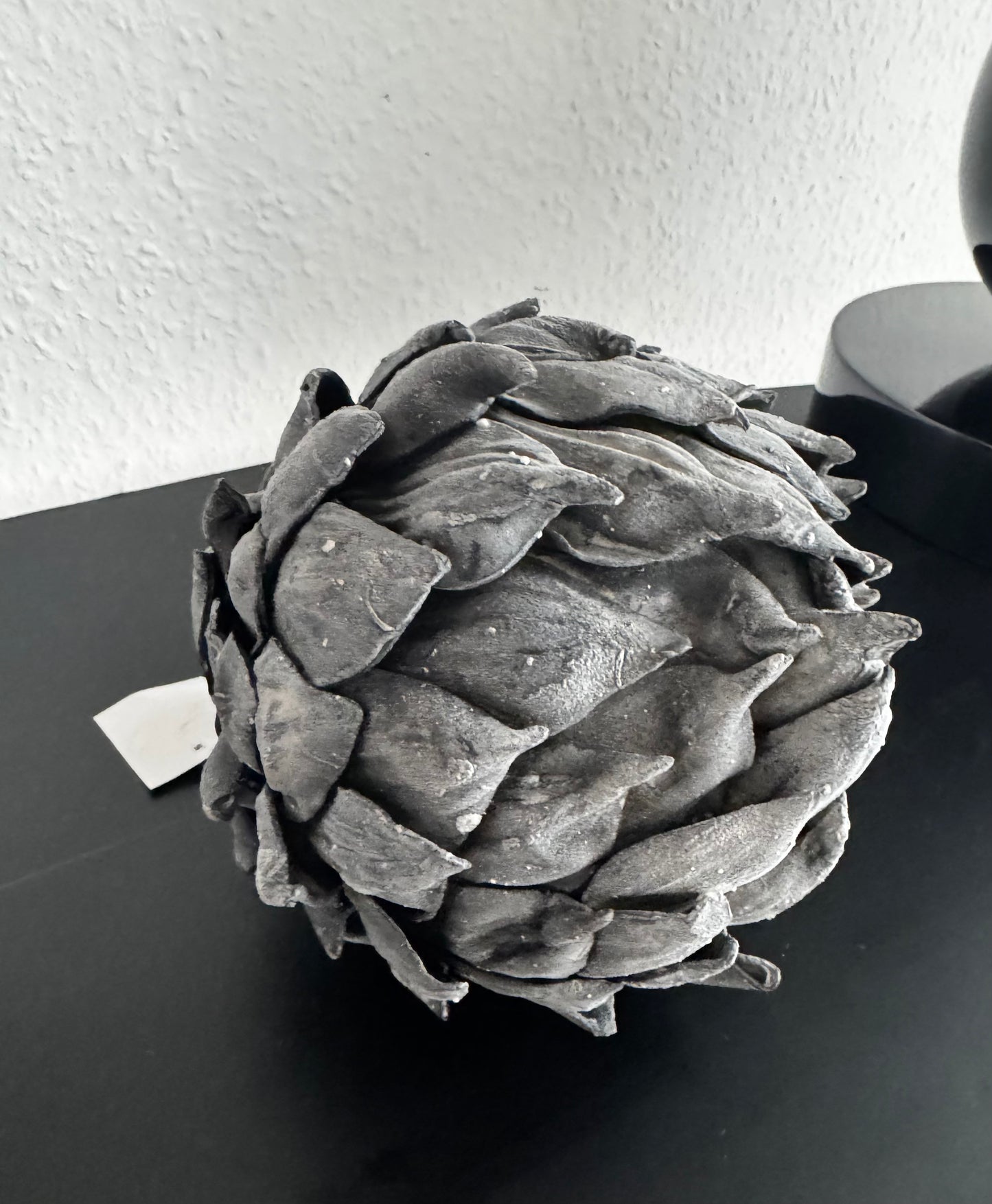 Artischocken Knospe Lisa in Antique Grey by Luimes & Luimes
