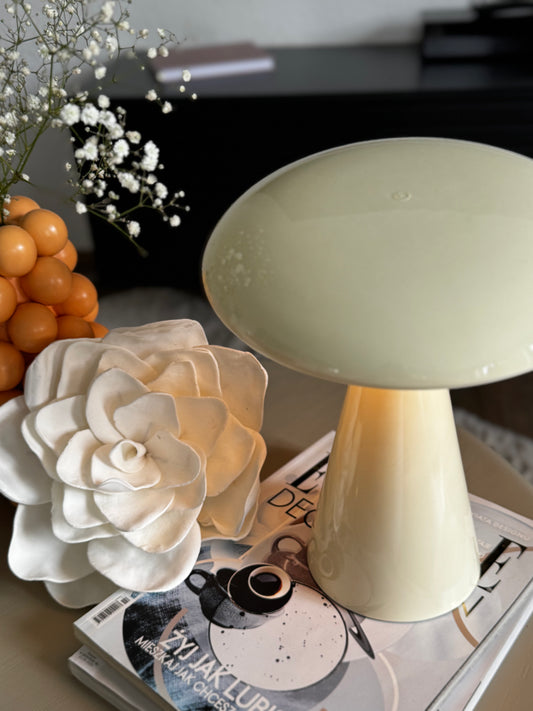 Schreibtischlampe Mush LED mit Akku in Beige, abnehmbarer Schirm i ca.26 cm