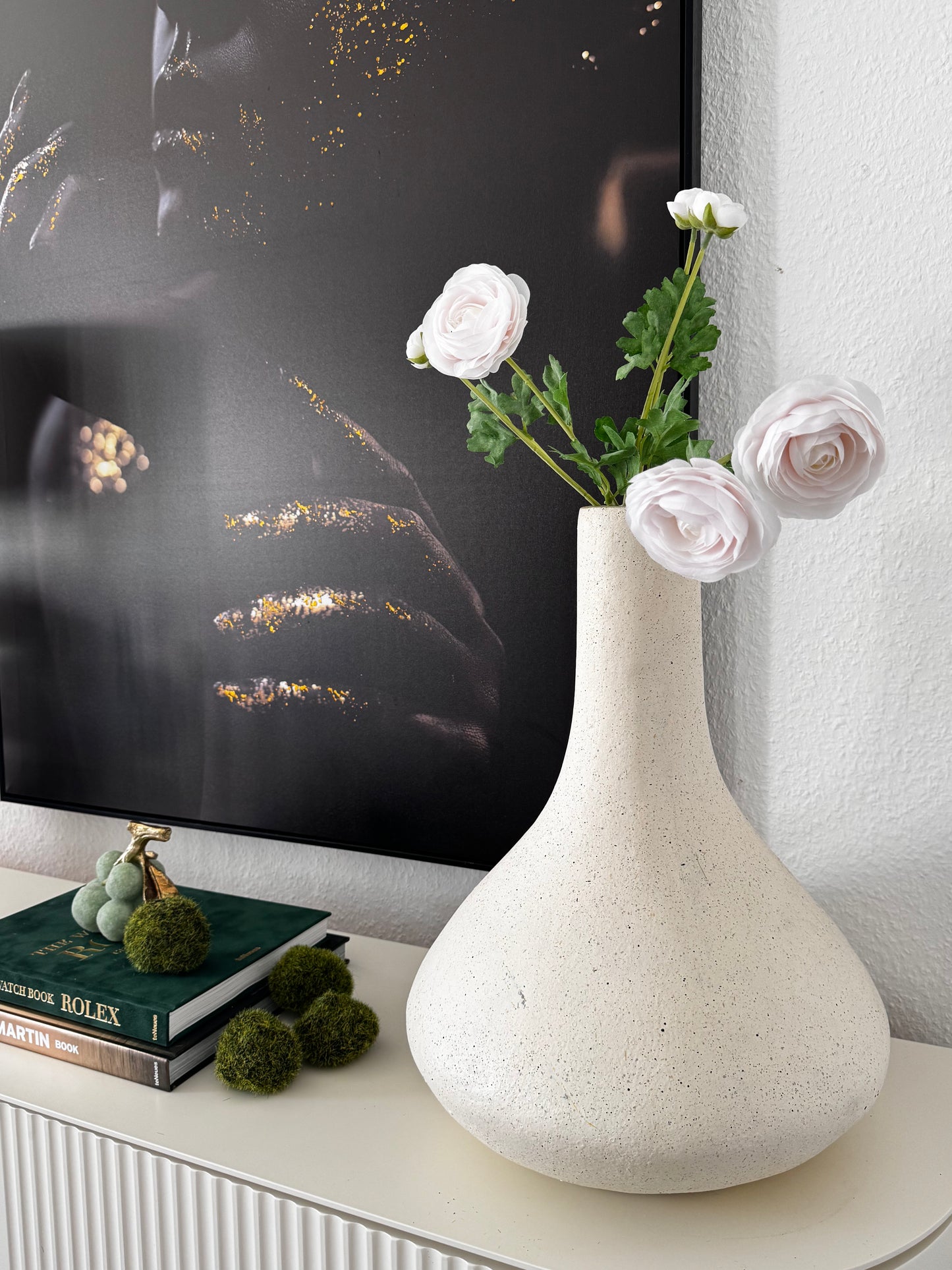 Künstlicher Ranunkel in zartem Weiß/rosé 62 cm
