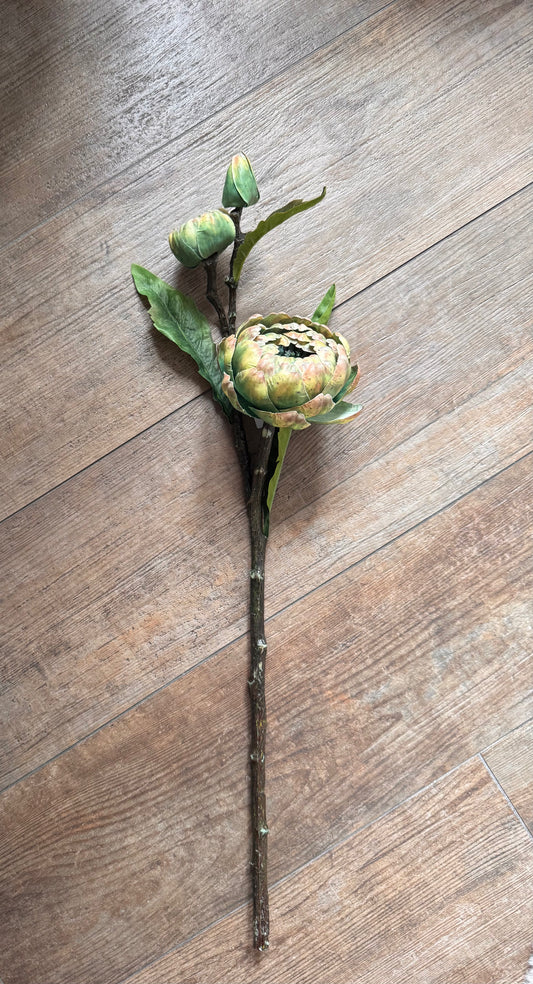 Künstliche Artischocke - realistischer Blickfang für stilvolle Dekoration