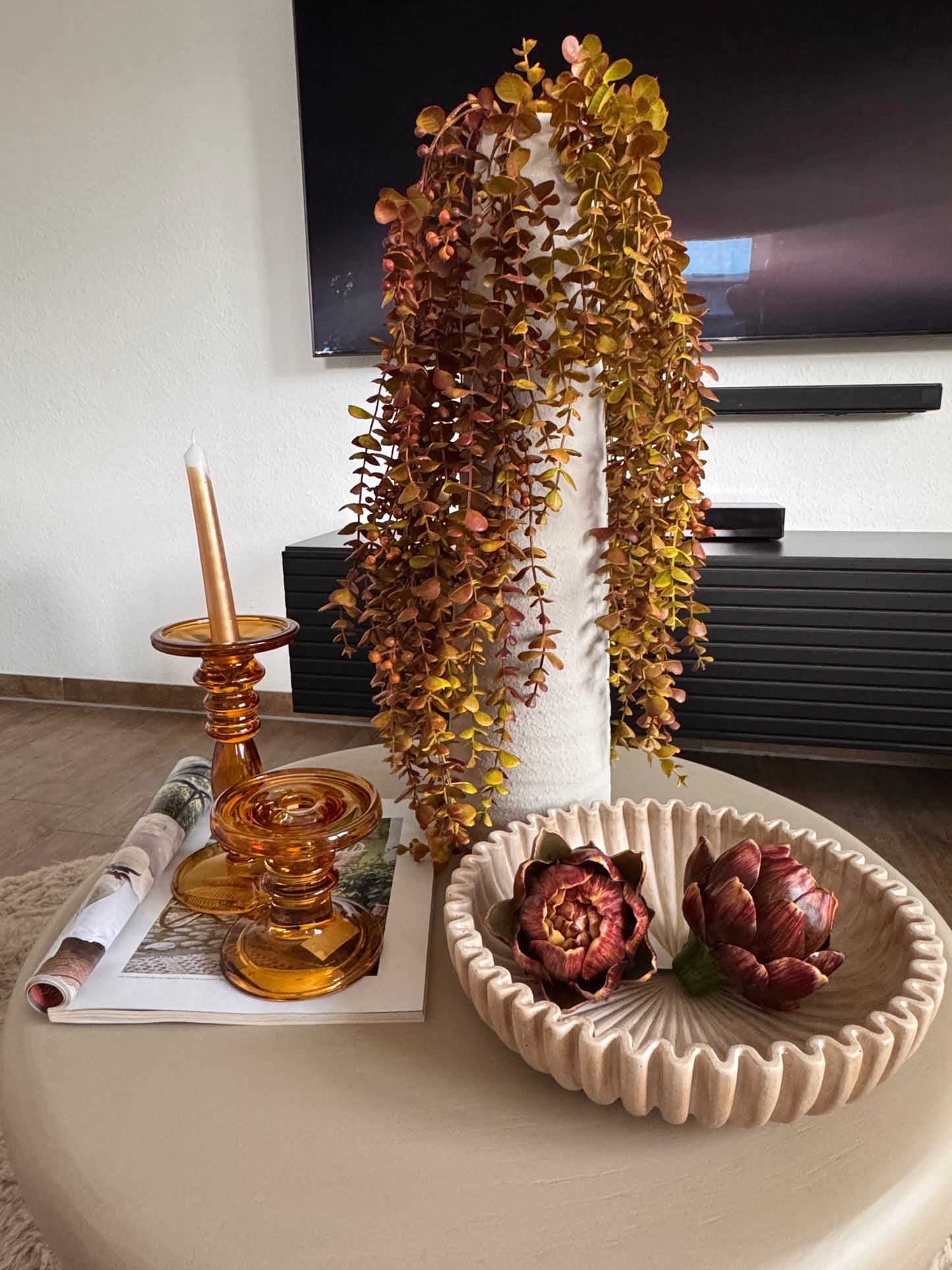 Künstliche Artischocke - elegante Dekoration