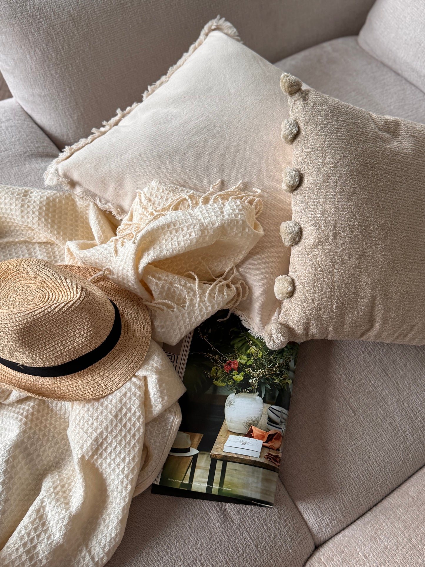 Wohnkissen "Cussin"  Beige / Creme 45 x 45 cm von Exner