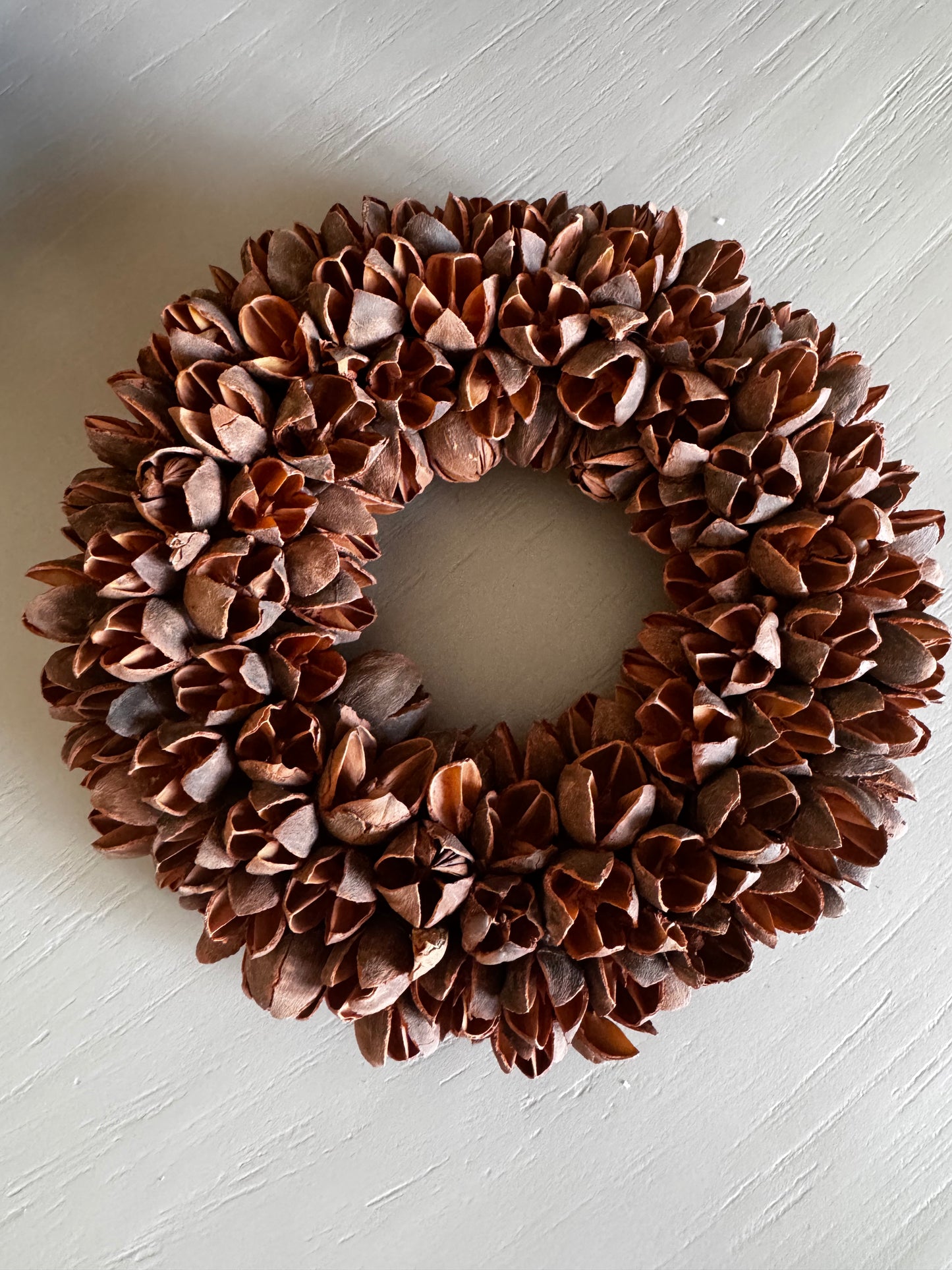 Bakuli  Kranz in ø 20 cm in Terracottabraun Rostbraun  von Couronne