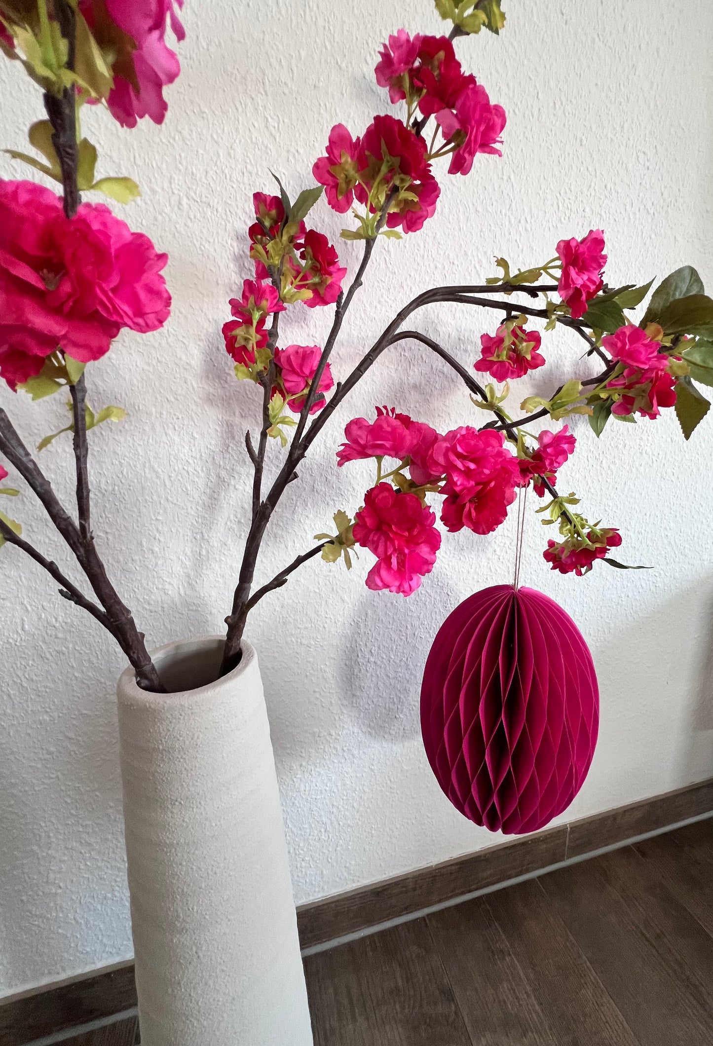 Papier Osterei in Pink 25 cm zum Hängen