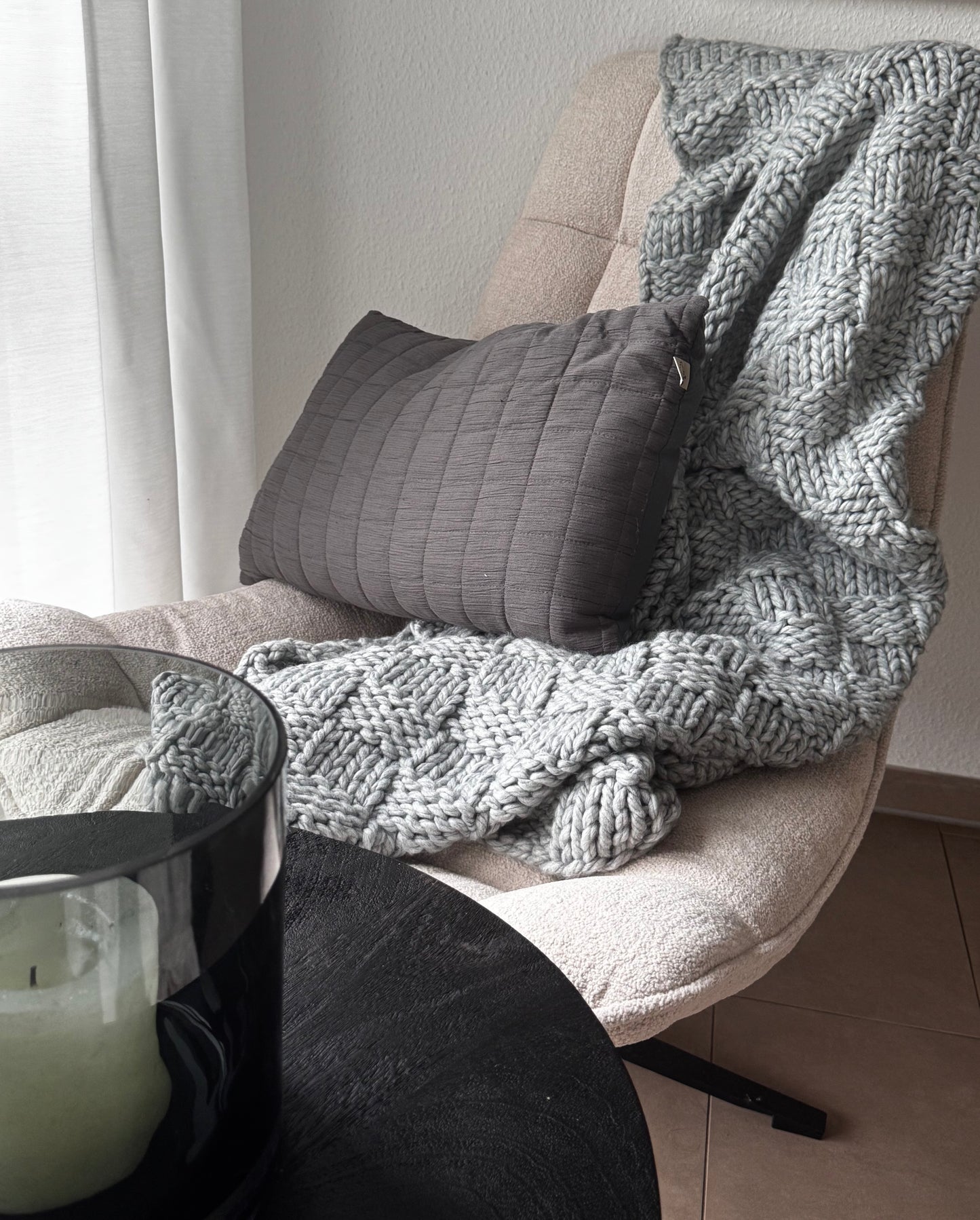 Grobstrick Decke Grau 152 x 127 cm von Exner