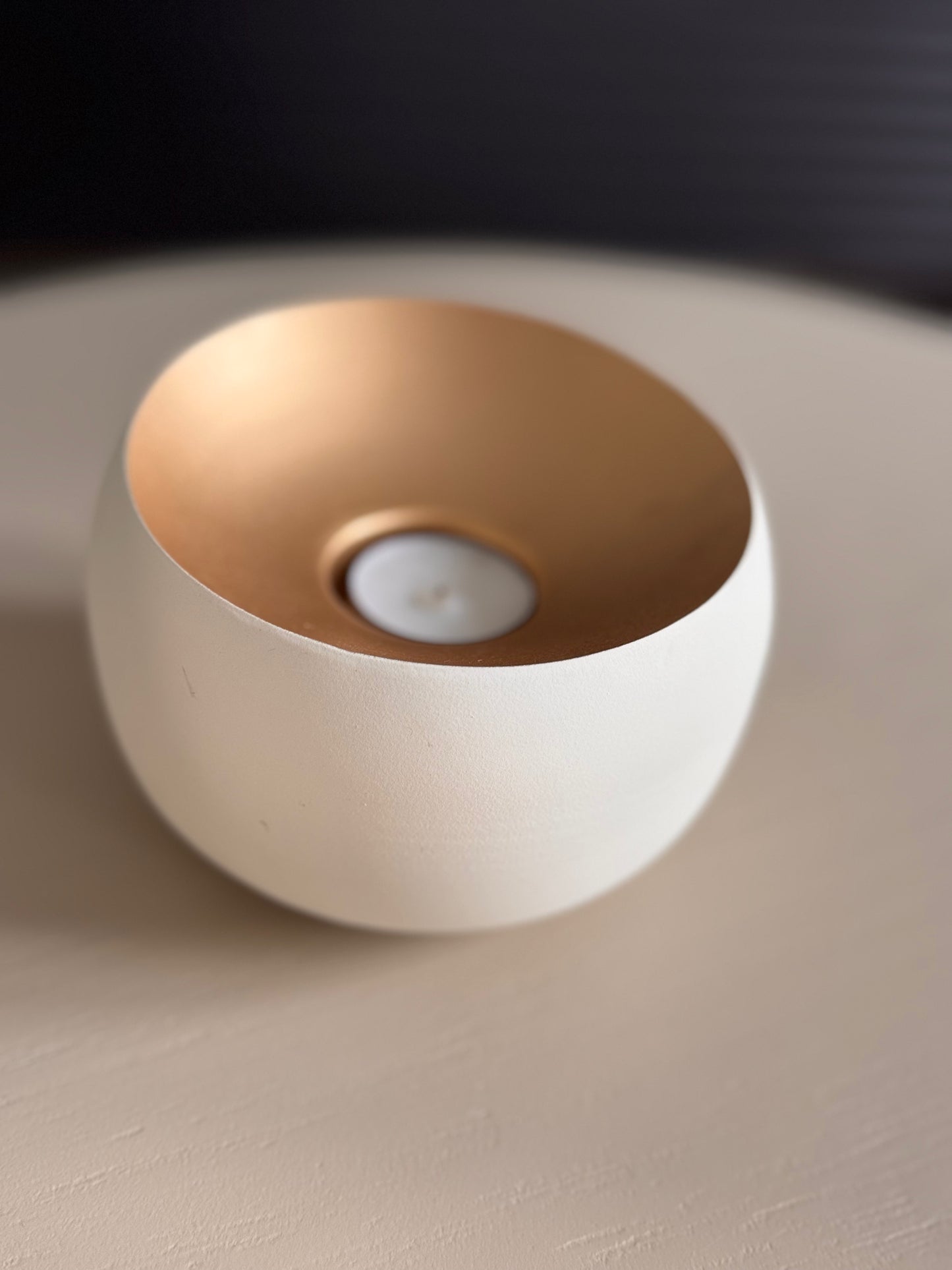 Teelichthalter VEROLI matt Creme mit Goldakzenten von Light & Living