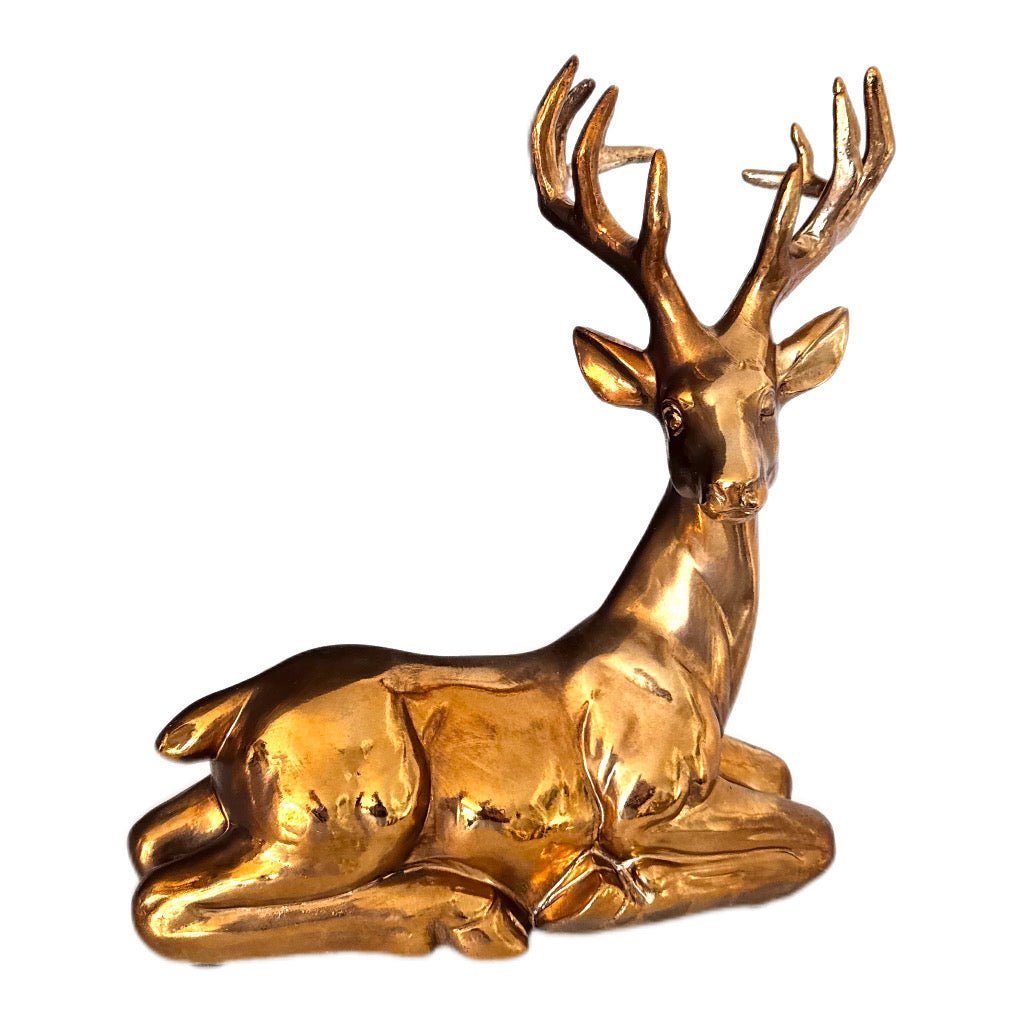 Countryfield Hirsch sitzend Gold aus Polyresin 46 cm - JP Lifestyle & More