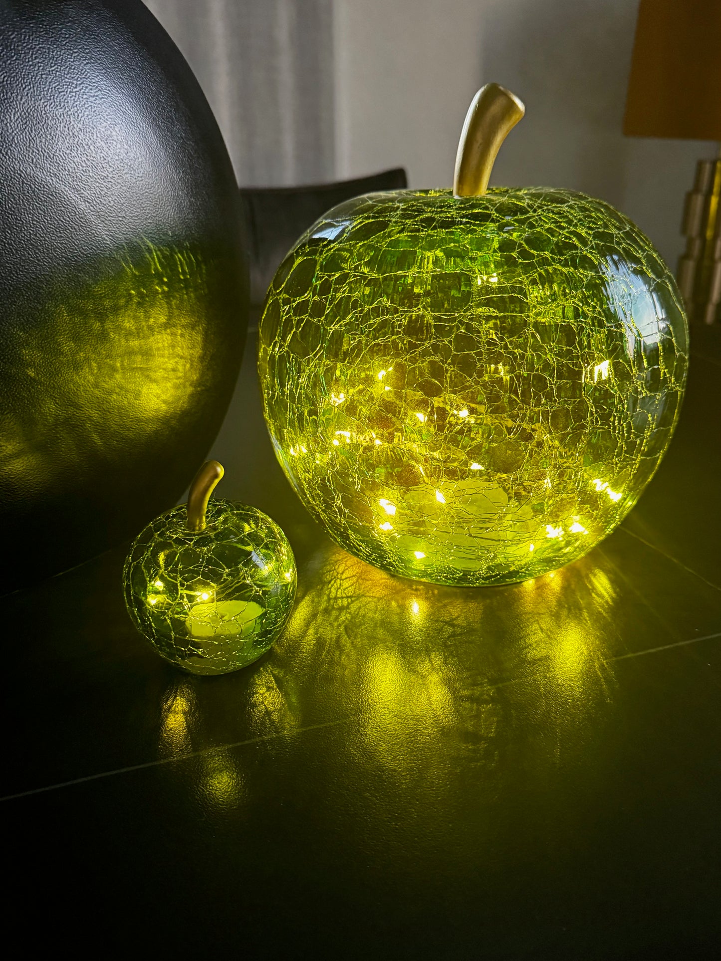 Glasapfel mit 30er LED mit Timer in dunkelgrün 24 cm von Wurm